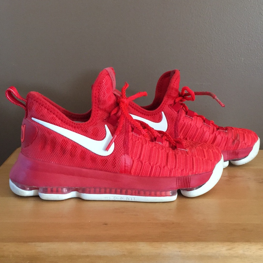 Kevin Durant KD 9 Red Basketball Size 4.5 Youth